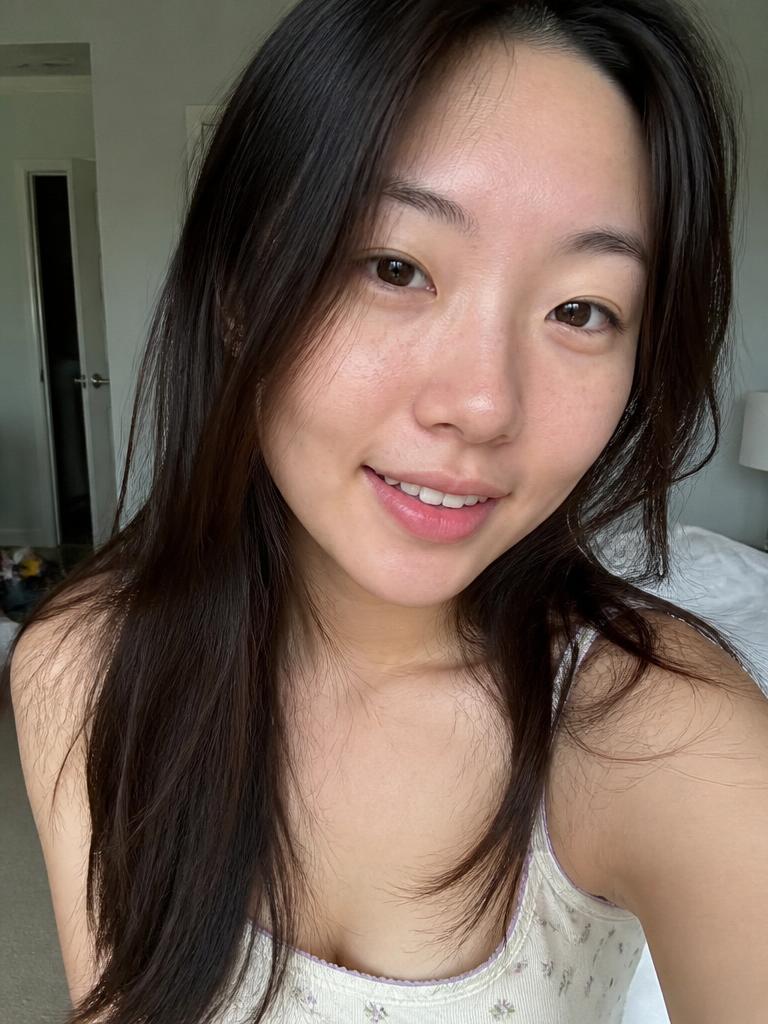 Mina, wellness creator